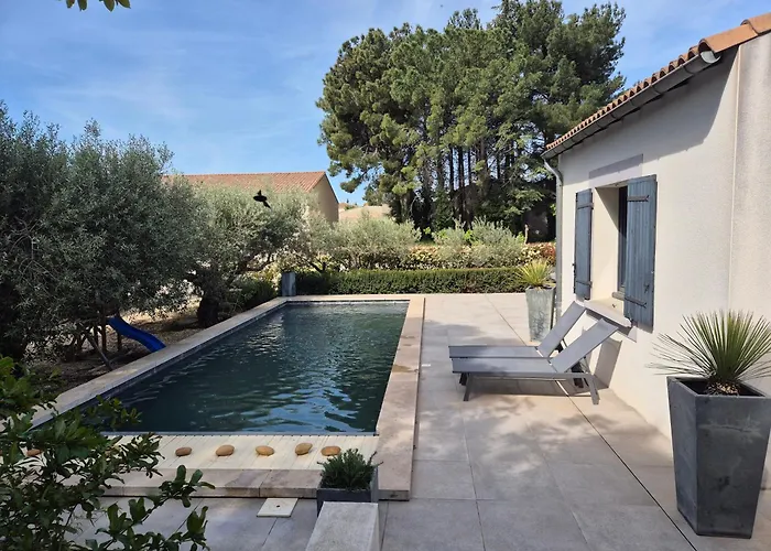 Villa Avec Piscine Dans Un Domaine Viticole